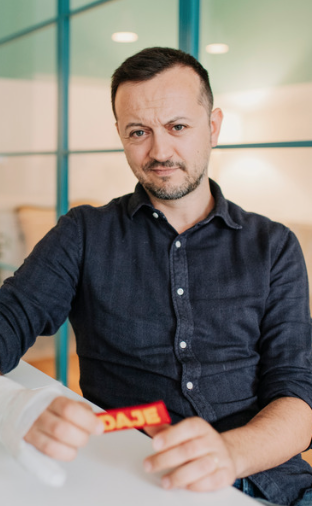 In questa foto Alessandro Sfasciotti, socio fondatore di Onivà