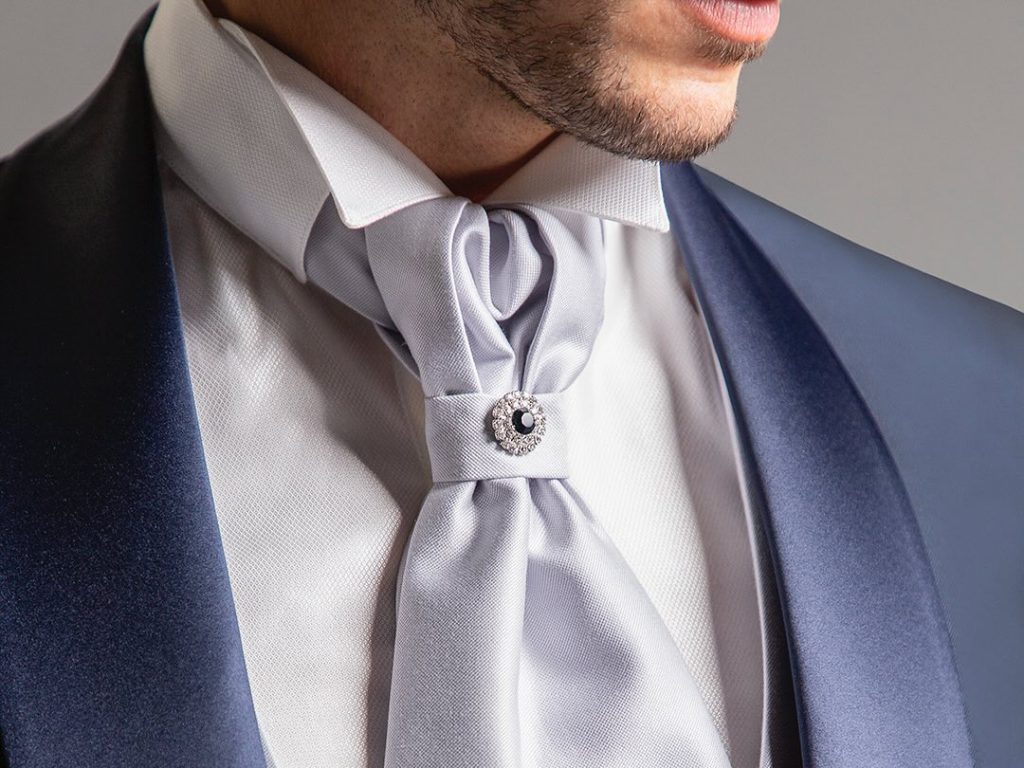 Accessori sposo 2025, tutti i dettagli di stile per essere impeccabile