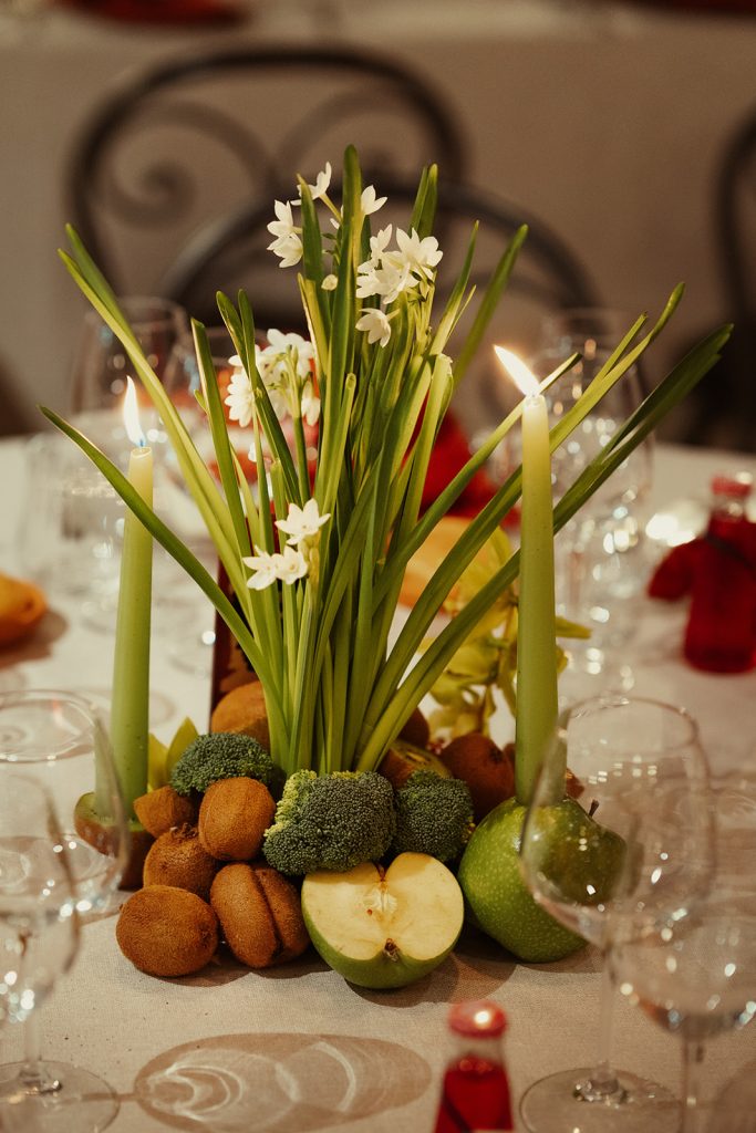 In questa foto i dettagli botanici delle nozze di Giulia e Fabrizio con Federica Iovane e The Flower Company.