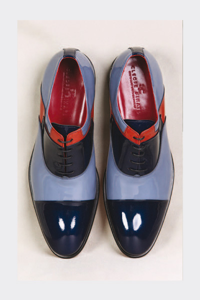 In questa foto un modello di scarpe sposo 2025 cleofe finati