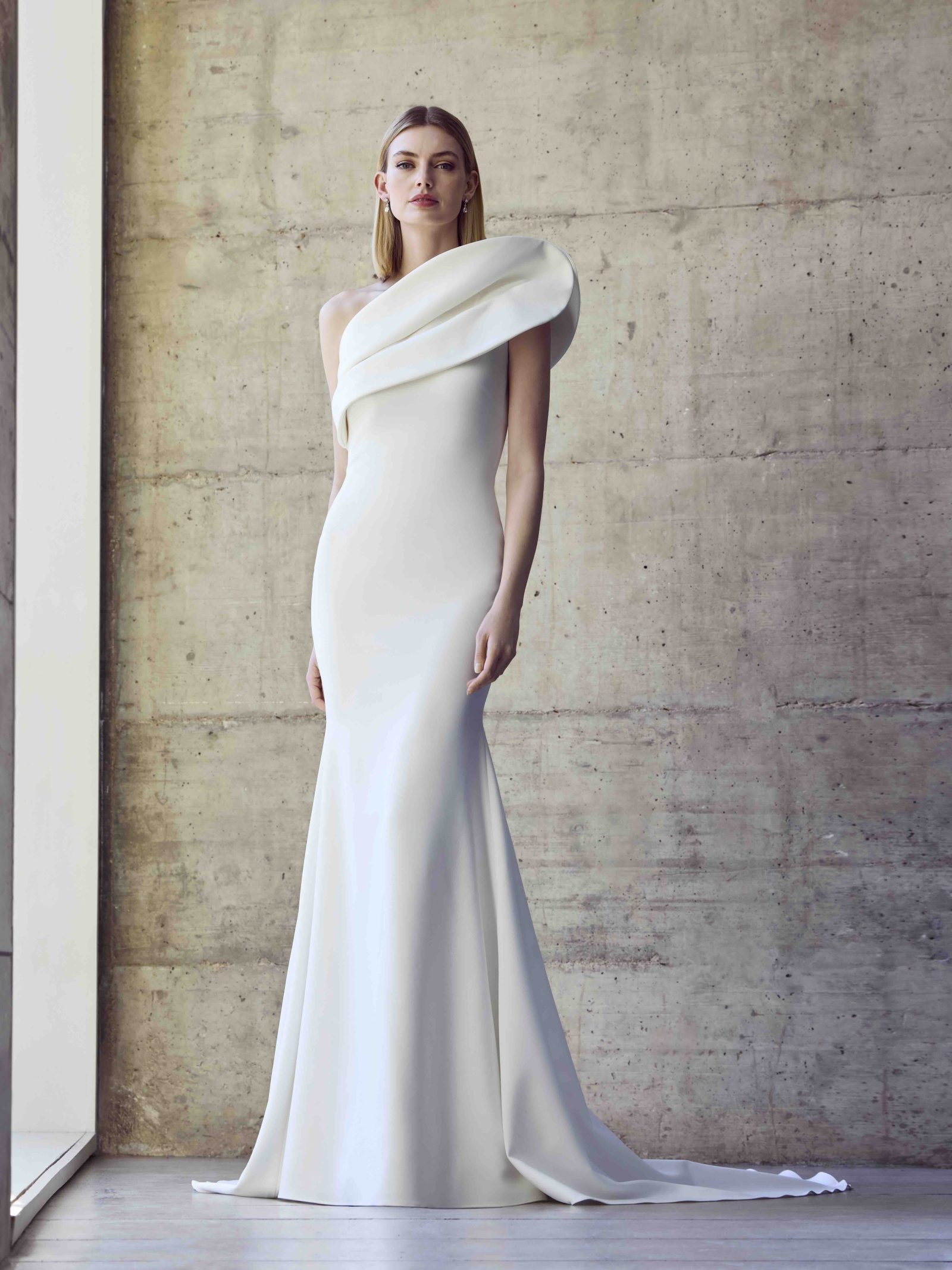 Collezione Pronovias 2026: l'anteprima è un inno al romanticismo