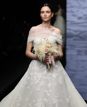 Abiti da sposa Peter Langner 2026, inno al saper fare che emoziona