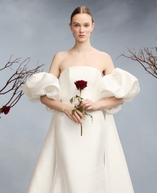 Abiti da sposa Reem Acra 2026, romanticismo contemporaneo