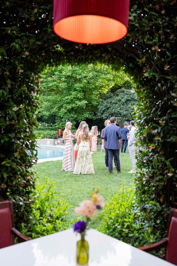 In questa foto, un momento del Welcome Party di Molly e Paul organizzato da Corsini.Events