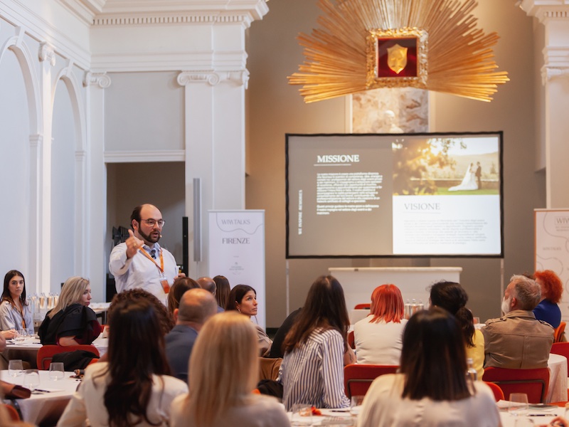 In questa foto, Tommaso Corsini durante il WIM Talk Firenze 2025