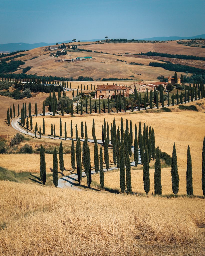 In questa foto un'immagine panoramica della campagna toscana