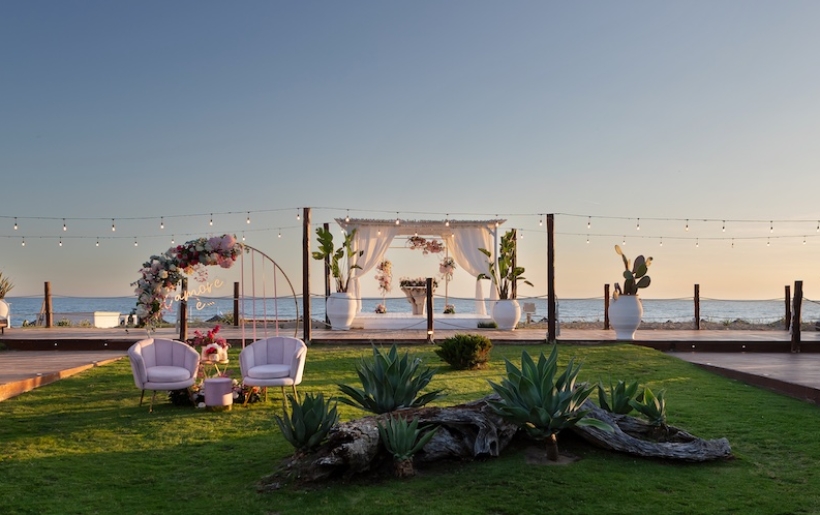 Matrimoni in spiaggia mamamare, a Baia Domizia un incanto che dura tutto l’anno