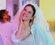 Mille candele, cascate di fiori e colori intensi: il matrimonio Romantic Glam di Barbara Vissani