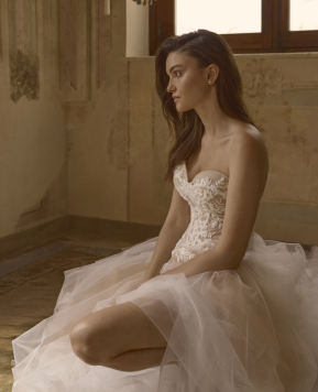 Abiti da sposa Felicia Couture 2026, un omaggio all’eleganza vittoriana