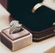 Gioielli di famiglia e matrimonio: conservarli, trasformarli o venderli?