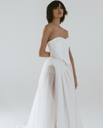 FUTURA by Luisa Lotti, la nuova linea di abiti da sposa ispirata alla donna di domani