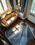 Abiti da sposa Alma Novia 2026, eleganza minimal