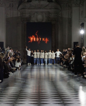 Yedyna incanta alla White Wedding Platform 2025: la sposa del futuro è libera, autentica e regale