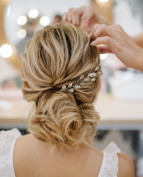 Acconciature sposa per capelli corti, medi e lunghi: le idee perfette per la tua lunghezza