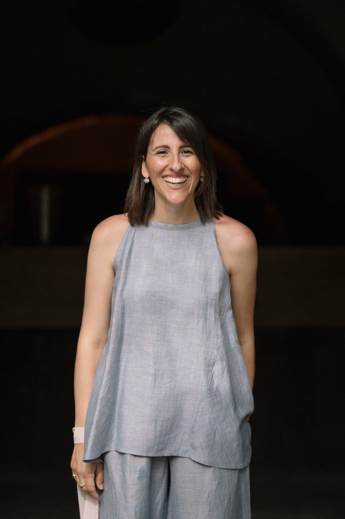 In questa foto la Wedding Planner Giulia Ferro founder di Maritari