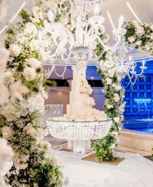 Allestimenti floreali 2026: la natura diventa protagonista tra architetture, colori e scenografia