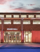 Rosa Clará Cocktail 2026, una collezione trendy e raffinata