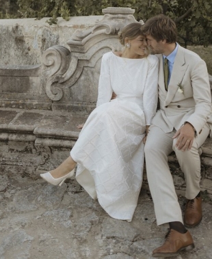 Ricami e tradizioni in un borgo calabro: Elena Bitonte firma il matrimonio di Camilla e Niccolò