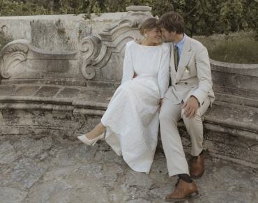 Ricami e tradizioni in un borgo calabro: Elena Bitonte firma il matrimonio di Camilla e Niccolò