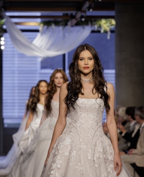 Romantica e ricercata: la moda sposa 2027 alla New York Bridal Fashion Week
