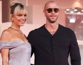 Il matrimonio di Micaela Ramazzotti in Umbria, l’attrice dice Sì a Claudio Pallitto