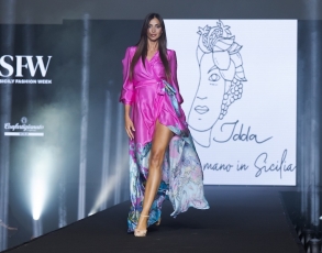 Sfilata Sicily Fashion Week 2026, oltre mille spettatori per il gran finale della moda artigiana a Palermo