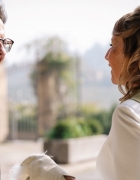Una dea moderna per la collezione sposa 2027 di Elisabetta Polignano