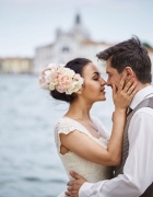 Abiti da sposa Felicia Couture 2027: The Secret Garden celebra una femminilità libera