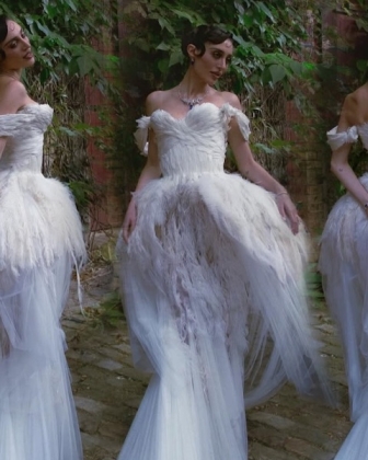 La tendenza Angelcore conquista anche la moda sposa, dagli abiti al Beauty