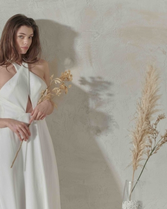 Abiti da sposa Nagae 2027, la bellezza giapponese incontra il bridalwear contemporaneo
