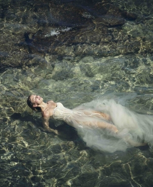 Elisabetta Polignano 2027: la nuova Aphrodite veste l’unicitĂ della donna