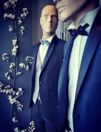 In questa foto degli abiti da sposo disponibili da Piepo Boutique Uomo